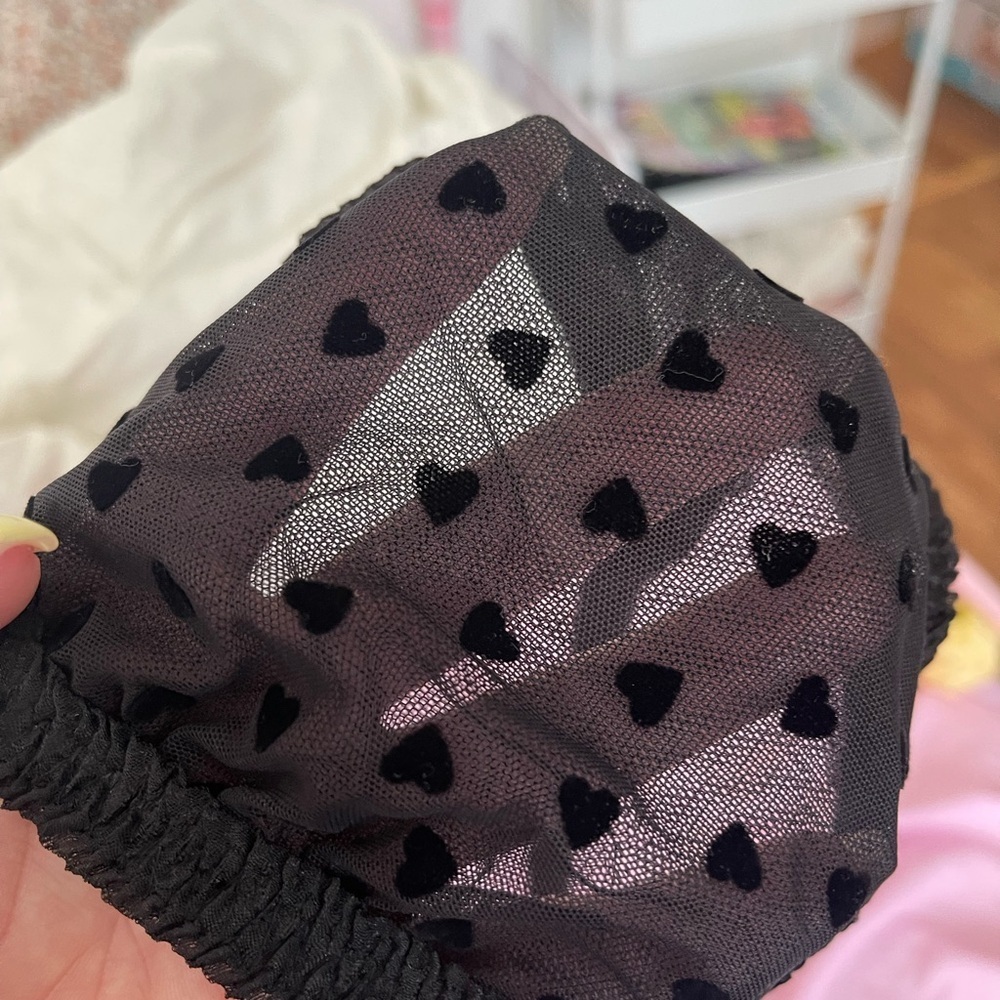 Victoria's Secret Black Lace Bra - Picture 2 of 4